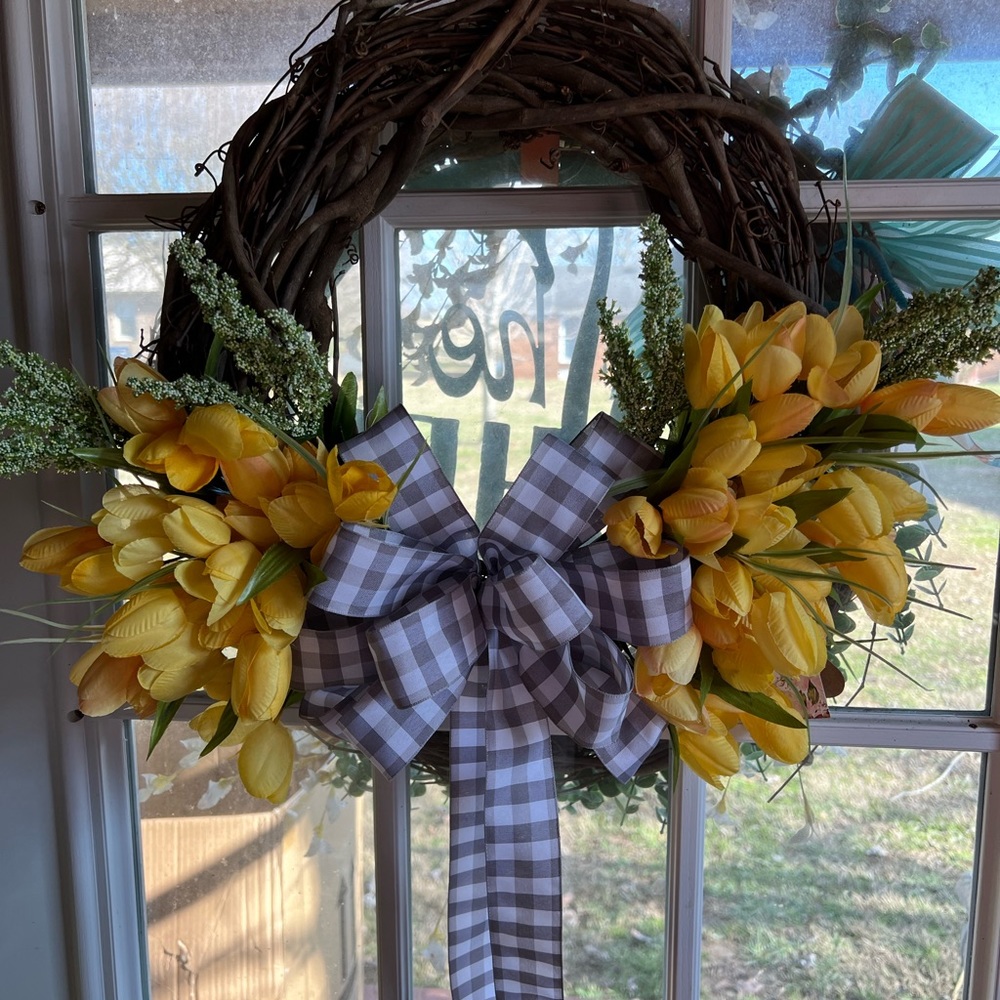 Spring collection- Tulips grapevine wreath